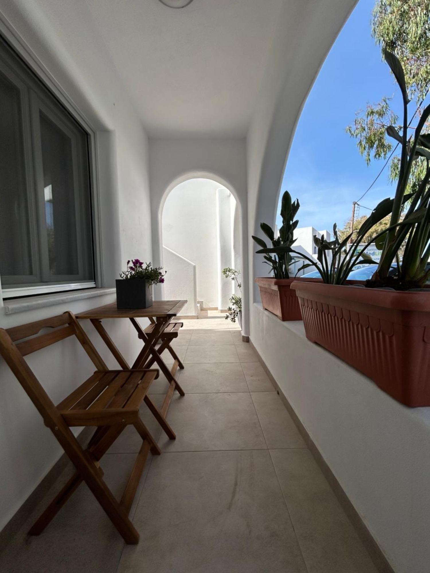 To Spitaki Sas, In Santorini! Mesaria Exterior foto